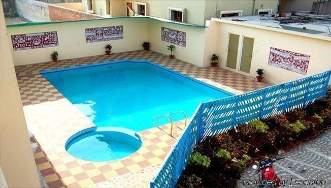 Arya Palace Hotel Puri