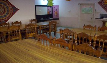 Hotel Arya Palace