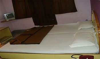 Arya Palace Hotel 2*